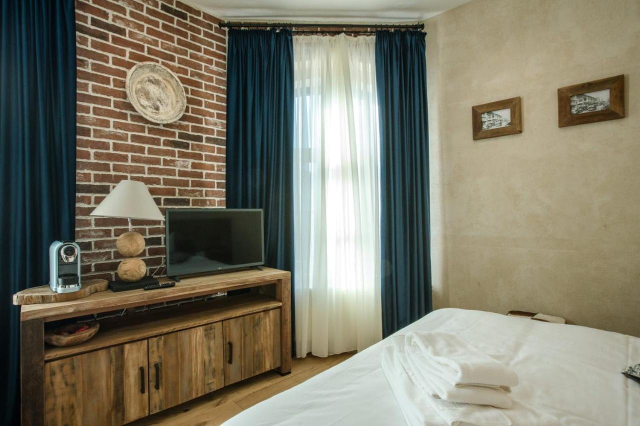 Acsa Inn Крайова Экстерьер фото
