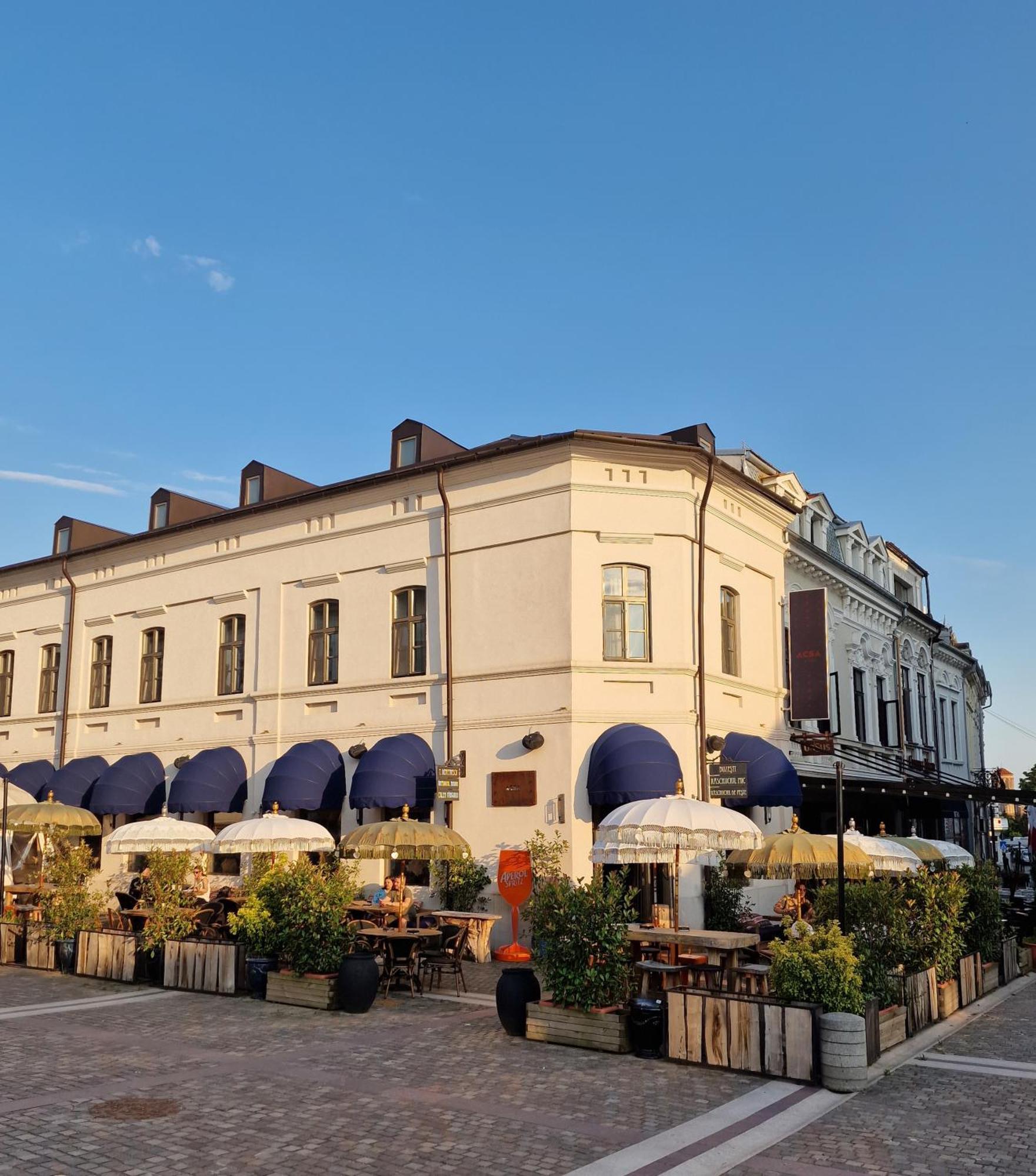 Acsa Inn Крайова Экстерьер фото